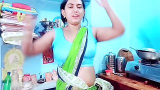 Telugu Full Romance With Her Car Driver In Outdoor Agent Bathroom