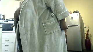 Black Mature Woman Booty Flashing and Boobs Tease