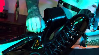 Blonde slut hardcore fuck and blowjob