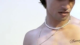 Her Body Figure Makes Me Horny! Beautiful Maid Sex