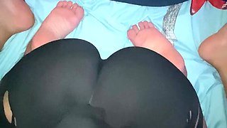 My neighbor let me into her building and I checked her donk