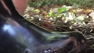 Using a Stranger to Clean Her Muddy Boots