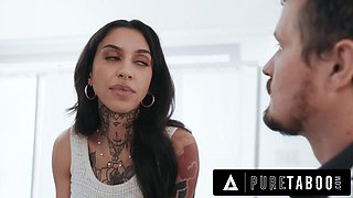 Desperate Ravyn Alexa Visits Ex-Boyfriend Fertility Doctor Behind Husbands Back