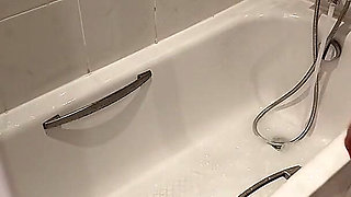 Fly on the Wall Bathtime