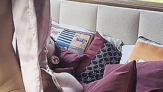 Fucking the Hot Girl Raw and Cumming in Her