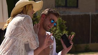 Oletsha, 26, the Nancy is constantly adapting! - Jacquie et Michel TV