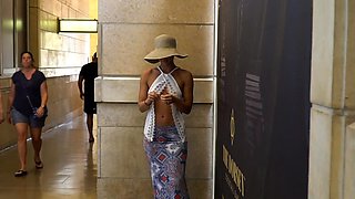 Amateur girls voyeur penetrating in public place