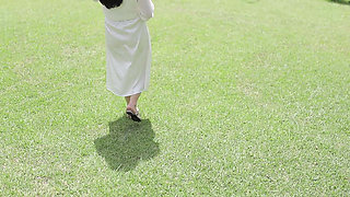 IN THE GARDEN , DESI  BIG ASS  MASTURBATION IN THE GARDEN