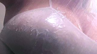 Amateur Webcam Chick Masturbates On Webcam More at