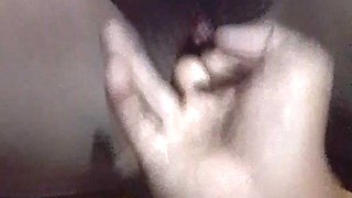 Pinay Na Finger Ng Barkada ( Finger and Nonstop Squirting