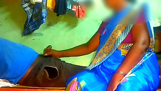 Indian Housewife Aunty Blowjop