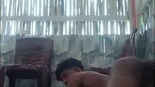 Desi Indian mummy and son-in-law affair catch in camara ь