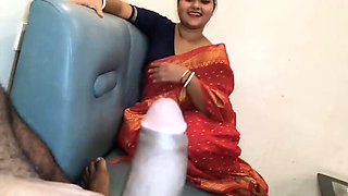 Indian Bhabhi Cheats on Husband with His Friend - Hindi Dirty Talk & Homemade Sex