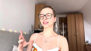Sissy Vs Gay