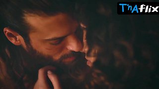 Greta Ferro Milk cans, Arse Gig in El Turco