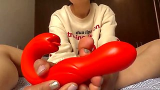 Scarlettandc Latina Amateur Foot Fetish - Worship My Girlfriend's Big Booty & Sexy Feet in HD