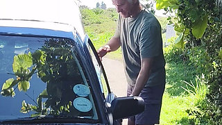 Dom Cop Inspects Unlicensed Driver at Home