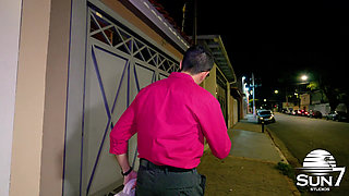 It Started as a Massage and Ended up in an Incredible Fuck