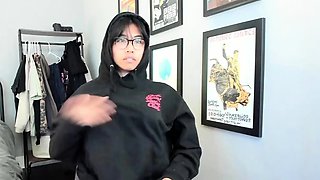 Omege japanese girl with big boobs on cams