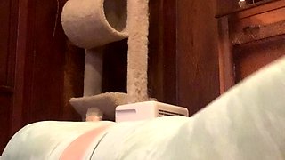 Young amateur teen in solo masturbation getting kinky