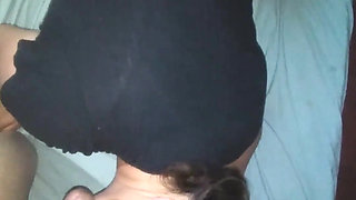 I Record with My Cell Phone How She Sucks Me and I Cum with Her on Her Side and I Put It in