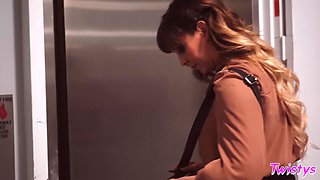 Amoral muff munchers heart-stopping xxx clip