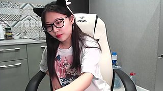 Chinese shaved pussy: Babe, Chaturbate  Asian Porn