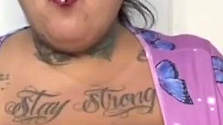 Plus-size Woman Sucking on Her Lollipop - Full Version