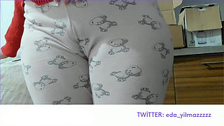 Cameltoe, Masturbate with Pajamas