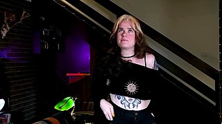 Amateur Blonde With BIG BOOBS Hot Free Cam Show