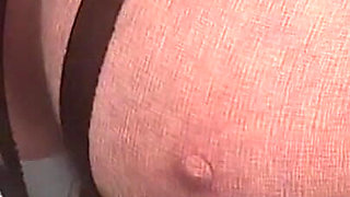 Vgq9 Aunty Sandra in a Basque