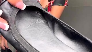Close up amateur masturbating solo