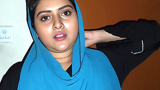 Viral Indian Beautiful Girlfriend Cooks Food for Boyfriend and Brings It Home Then Has Romantic Sex with Boyfriend