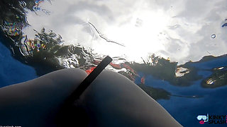 Life Jacket Vibe Play in the Pool