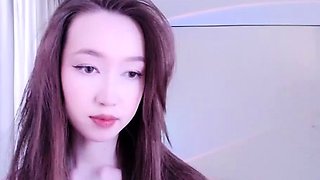 Amateur Blonde Teen Plays Solo with Toy Webcam Porn