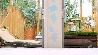 Sexy Slut Gives A Big Cock A Blowjob In The Car