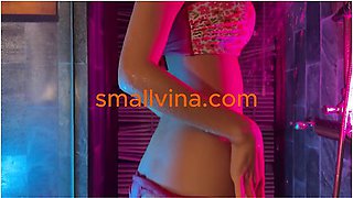 Horny Hot Thai Wiggles And Dances With Her Sexy Dance Tease