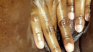 Oiled up Rubbing Fingering My Wet Pussy Squirting