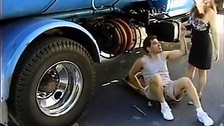 Big Boobs Hairy Pussy Fucking In The Parking With Ed Navarro