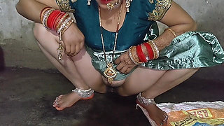 New Fledged Bride Ass and Pussy Both Fuck on Bedroom Clear Hindi Audio