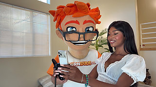 I Cast Athletic Ebony Babe Poppy Cox and She Ended Up on My Dick