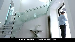 Petite asian teen screws bwc for additional cash