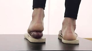 Goddess Elisa Inside My Flip Flops