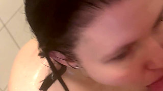 18 Year Old Sucks in the Shower