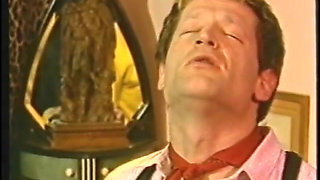 Man fucks younger guy backstage - (No audio but music)