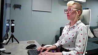 Rosa Rosebuds Pierced Lesbian Office Roleplay Dildo Play