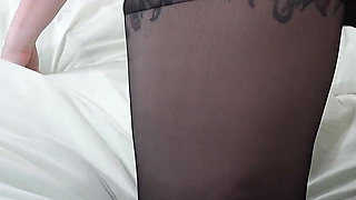 Squirting in My Tights