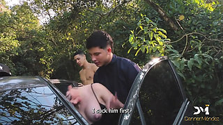 Amateur Latina Threesome Outdoor - Big Ass MILF Fucks Mechanic & Lover in Car