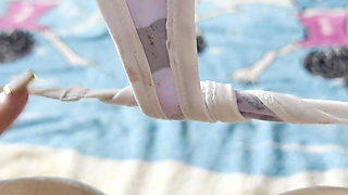 Beautiful Gitl Masturbating