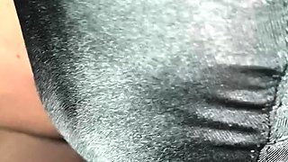 A guy fucking HOT shemale in homemade action